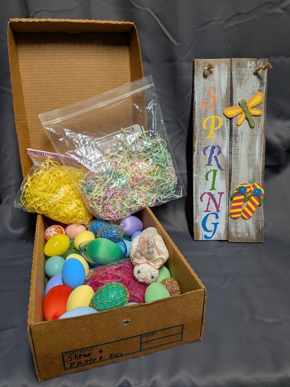 Easter Decorations with Wooden Spring Sign