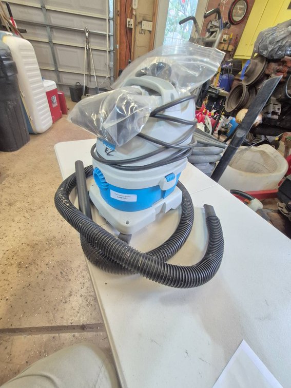 Shop-Vac All Around EZ Wet/Dry Vacuum Cleaner with Accessories