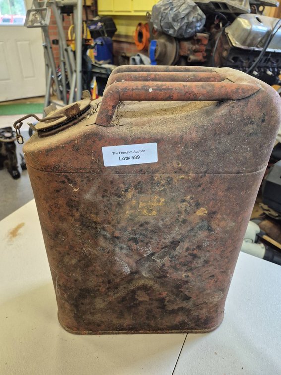 Metal Jerry Can with Handle and Cap