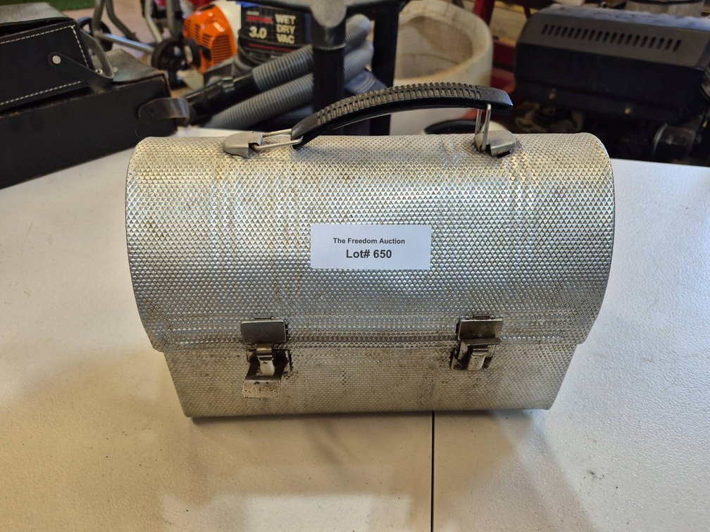 Metal Lunchbox with Textured Finish and Dual Latches