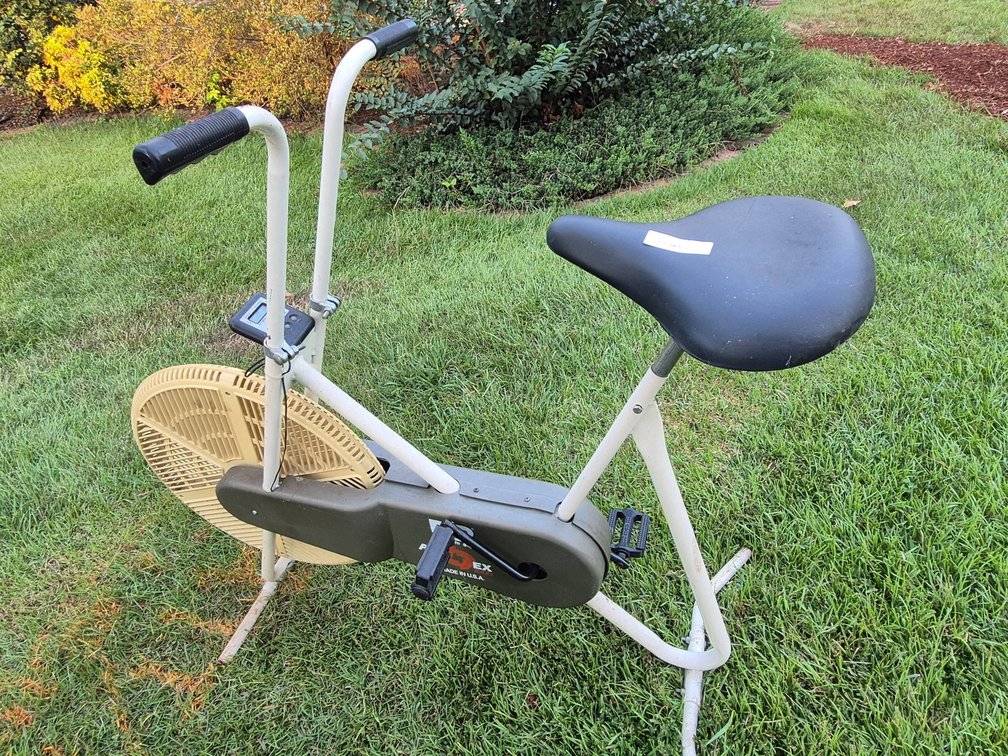 Air Resistance Exercise Bike With Digital Monitor