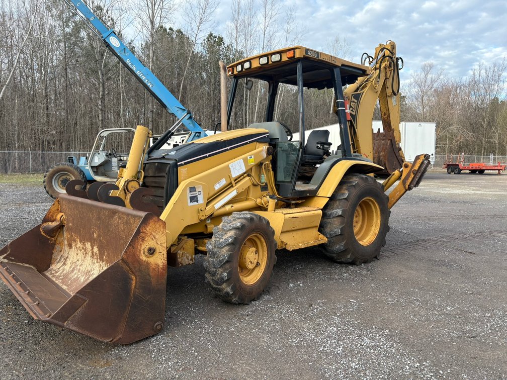 CAT 420D Backhoe