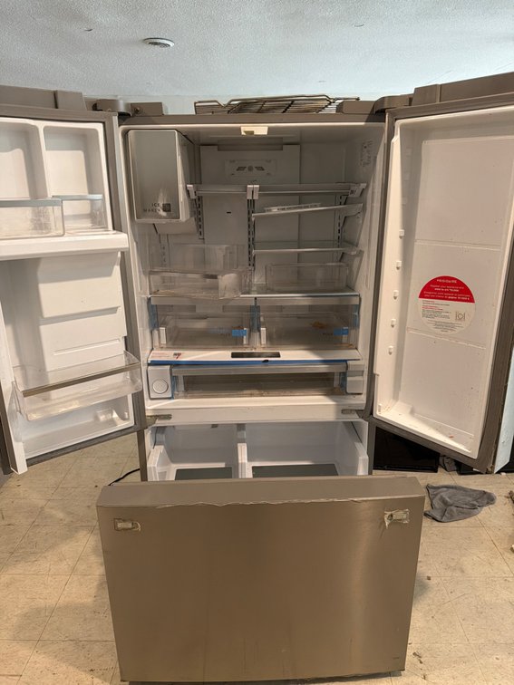 Frigidare Stainless Refrigeraotr