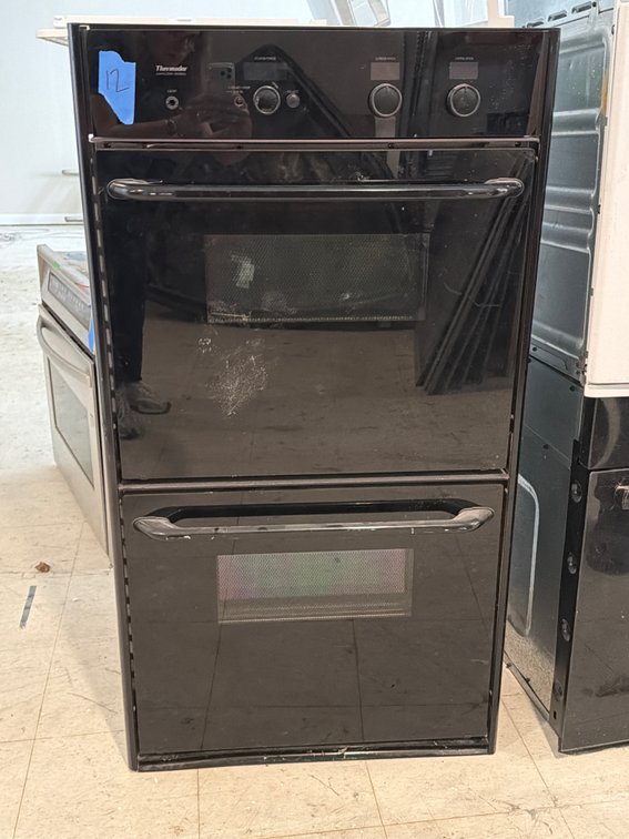 Thermador Convection Thermal double black oven