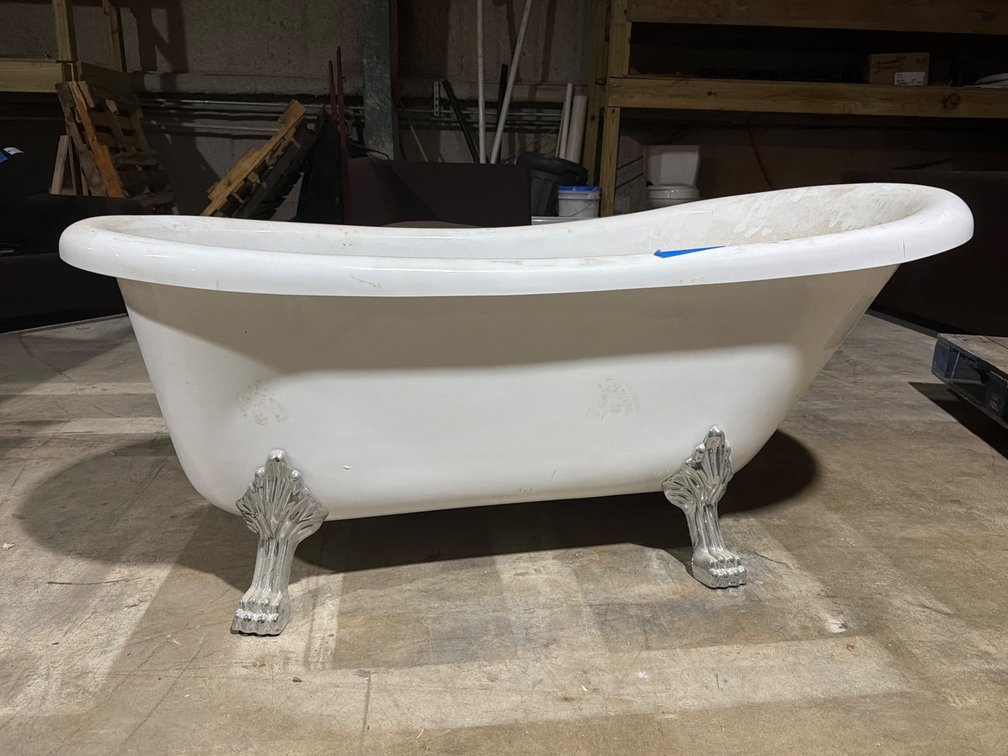 Clawfoot Tub