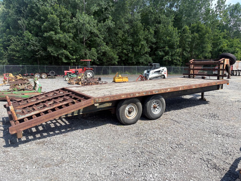 20’ Gooseneck Trailer