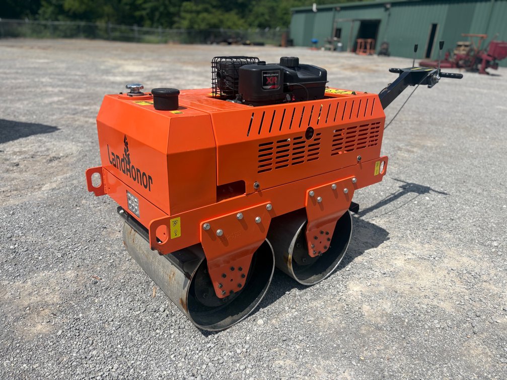 Landhonor Vibrating Roller