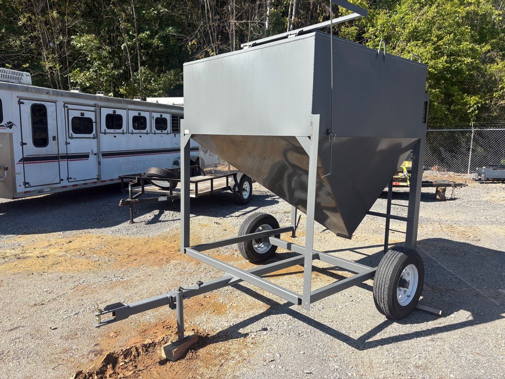 NEW 3 Ton Mobile Grain Bin
