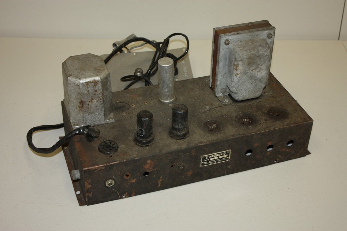 Antique Audio Development Company Tube Amplifier For Restoration
