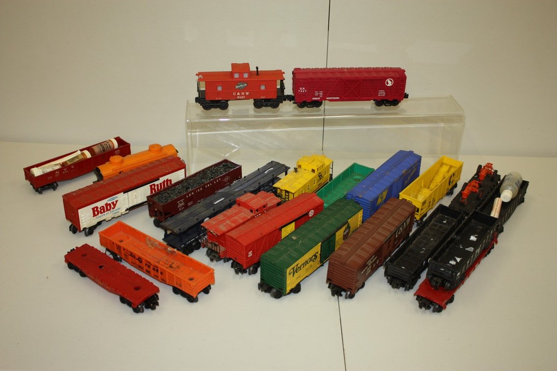 Large Lot Of Contemporary And Vintage Lionel Train Rolling Stock, Freight