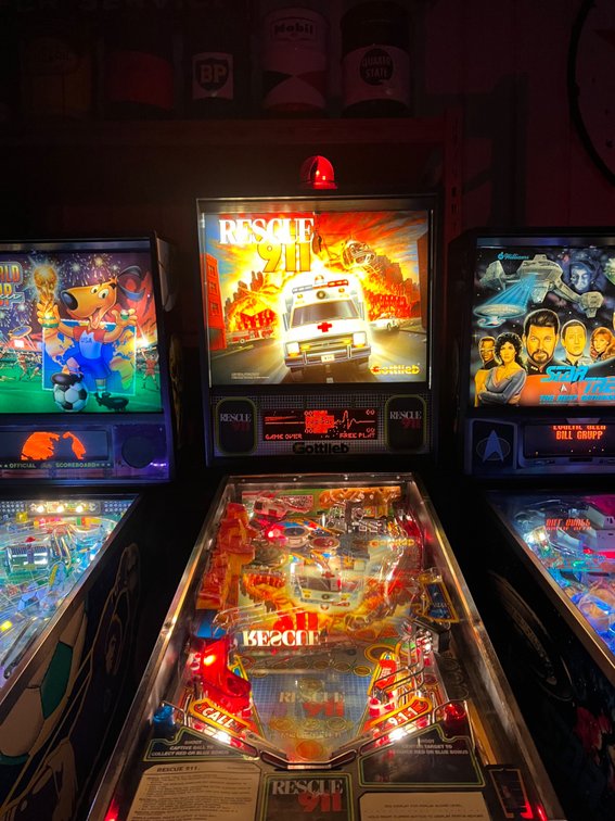 Gottlieb Rescue 911 Pinball Machine, 1994, Extremely Clean, Fully Working