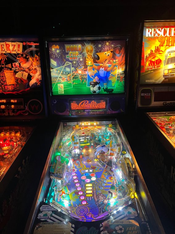 Bally World Cup Soccer Pinball Machine, 1994, Extremely Clean, Fully Working