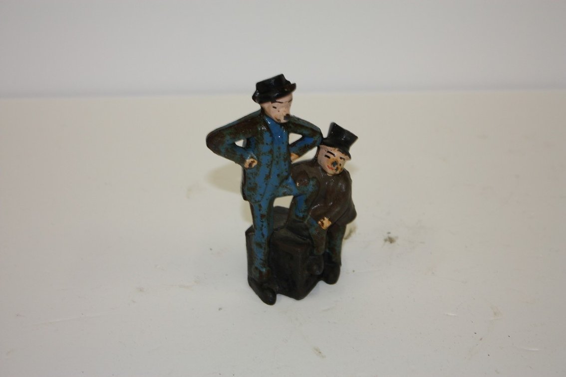 Vintage Cast-Iron “Mutt And Jeff” Still Penny Coin Bank