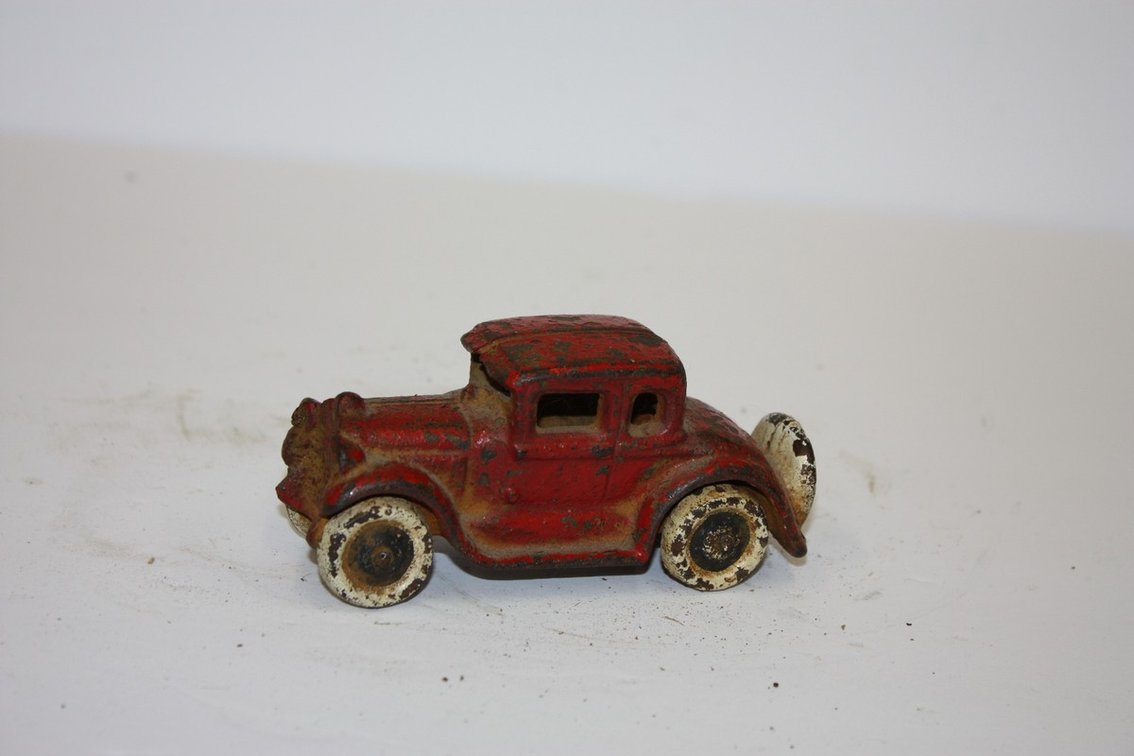 Vintage Hubley Arcade All Cast-Iron Ford Model T Coupe, 4 Inches