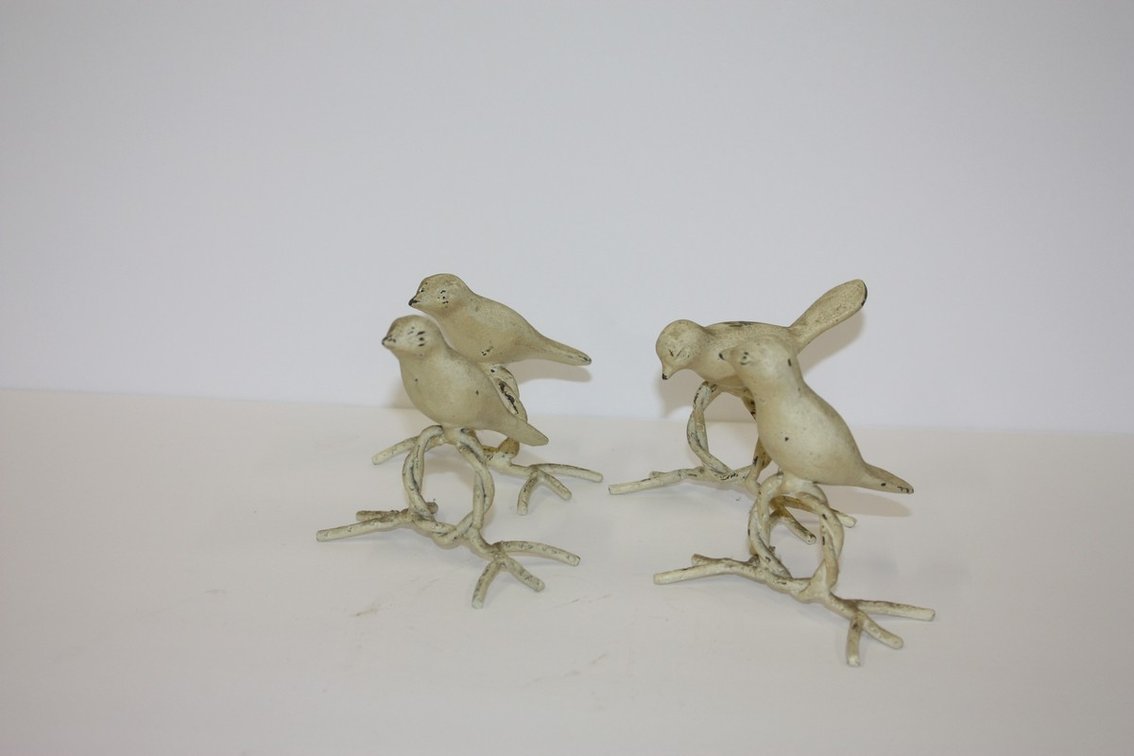 Lot Of Four Cast-Iron White Bird Napkin Rings