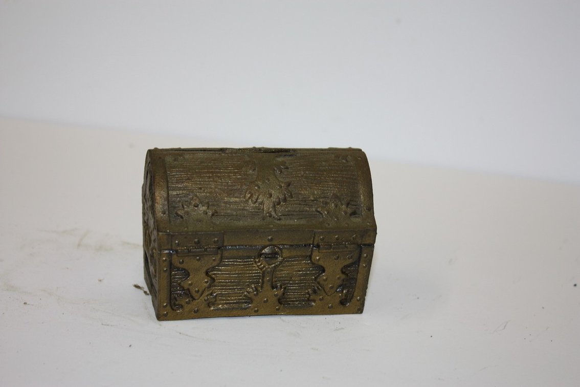 Vintage Cast-Iron Treasure Chest Coin Bank
