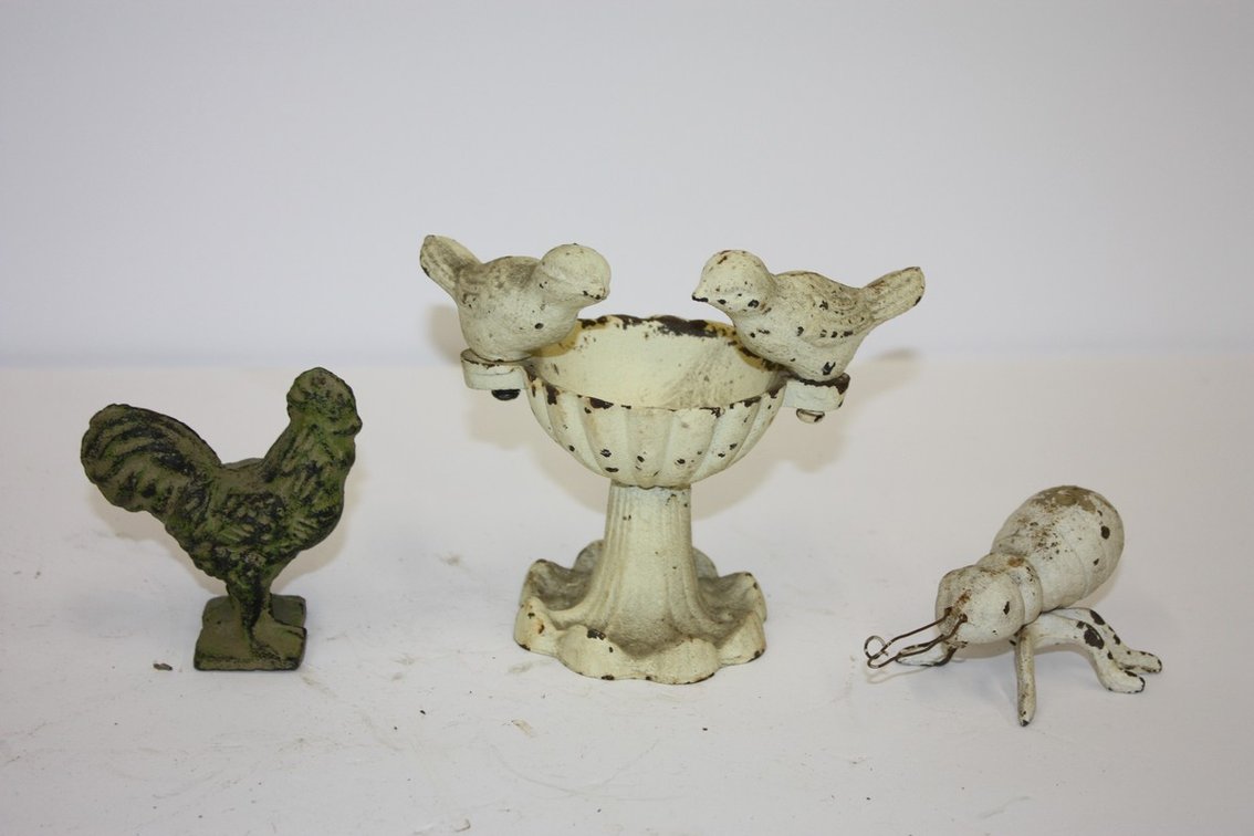 Lot Of Three Reproduction Vintage Cast-Iron Mini Birdbath,