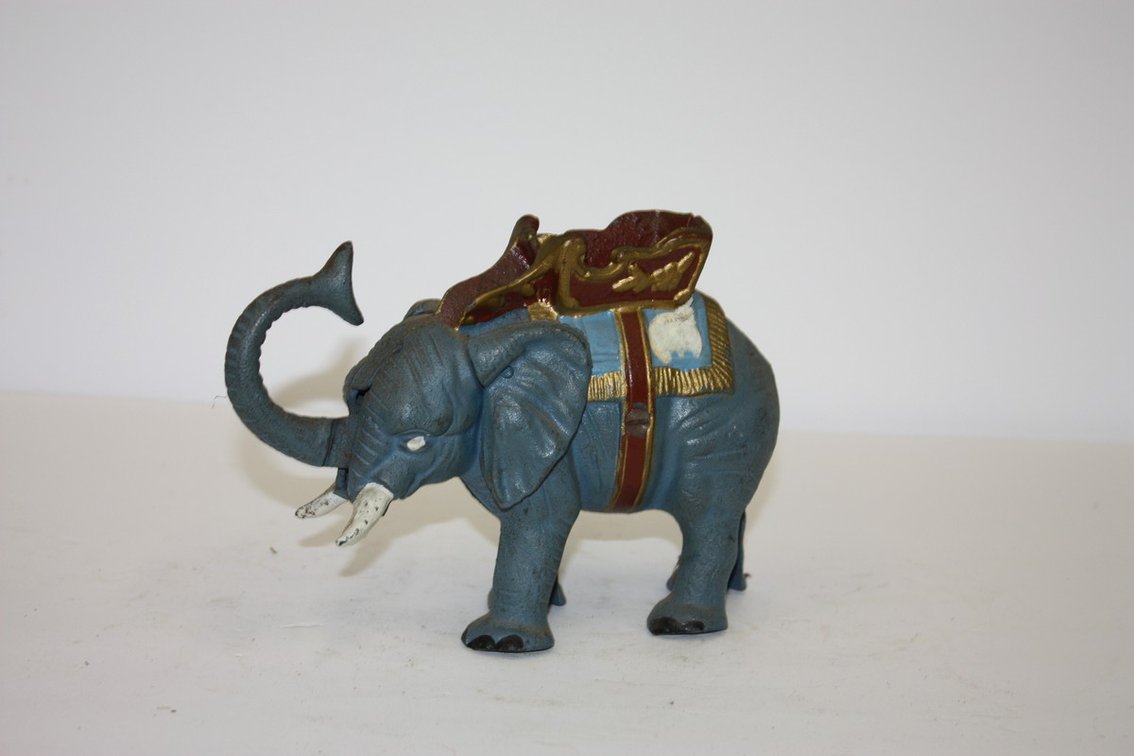 Vintage Cast-Iron Circus Elephant Mechanical Coin Bank