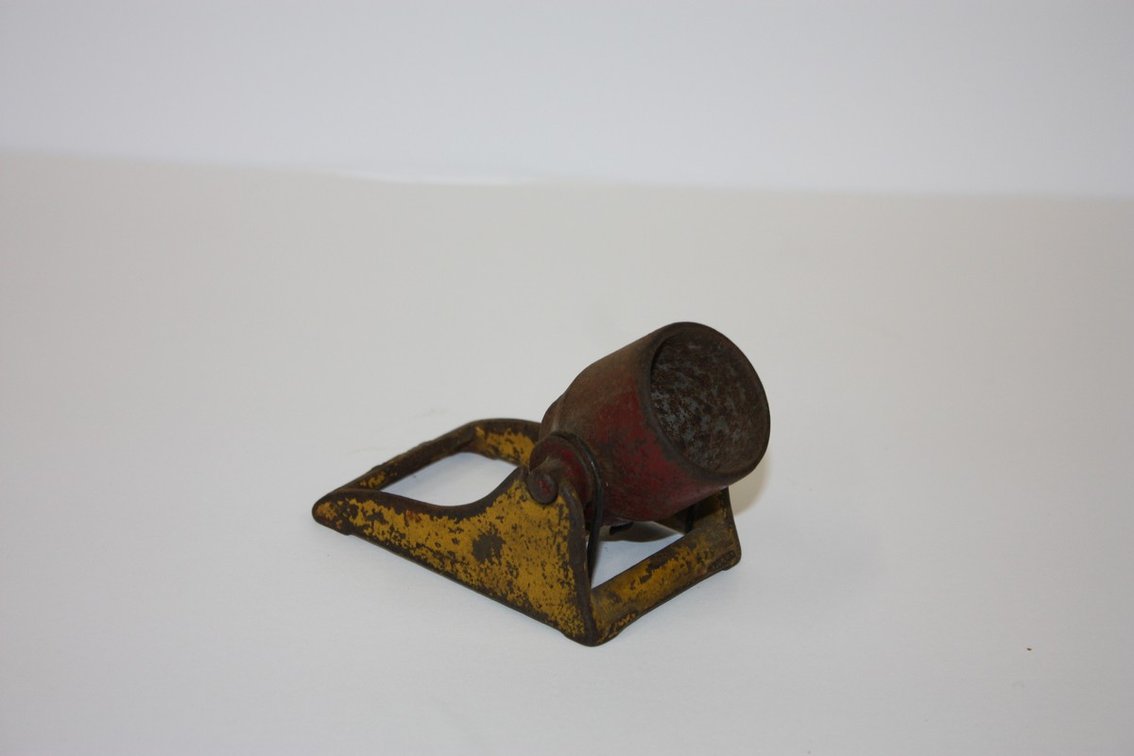 Antique Kilgore Red And Yellow Cast-Iron Two-Piece Adjustable