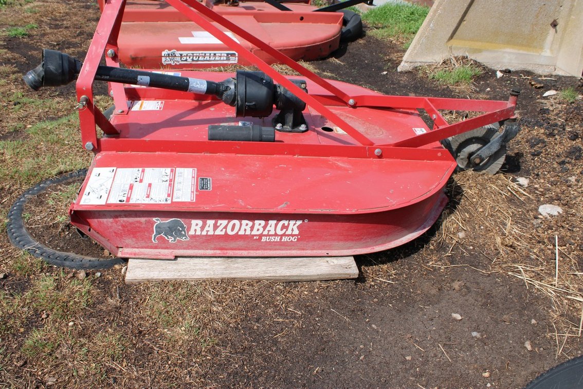 Bush Hog Razorback 5 Ft Single Spindle Rotary Cutter