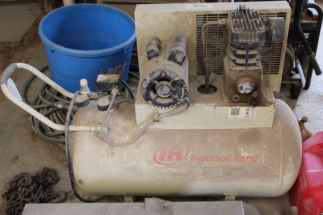 Ingersoll Rand SS3 Portable Air Compressor
