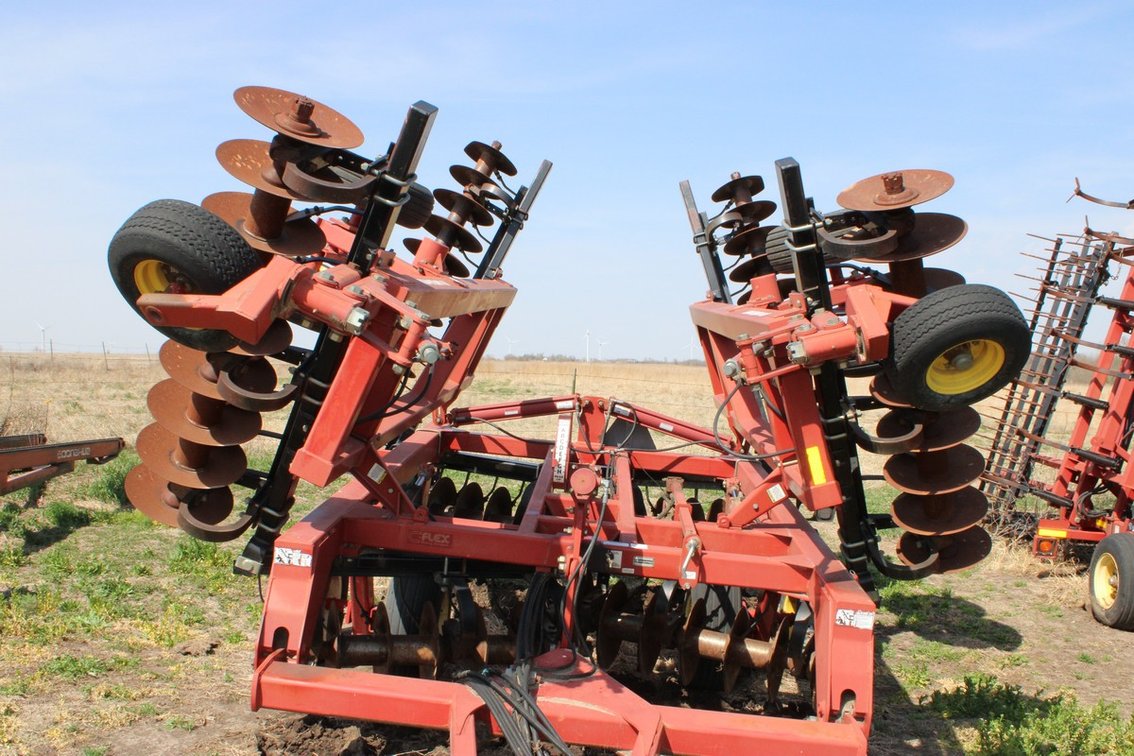 2002 Sunflower Hydraulic Disc