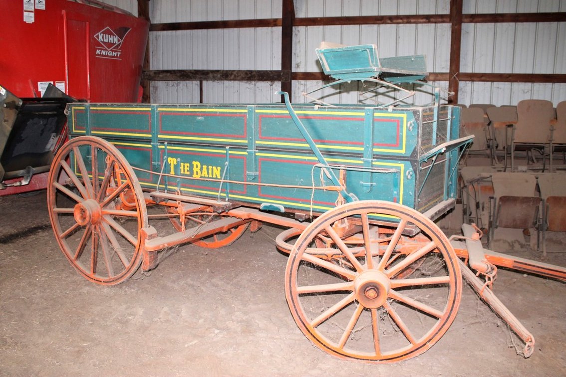 Antique 1800s Bain Buckboard Farm Wagon