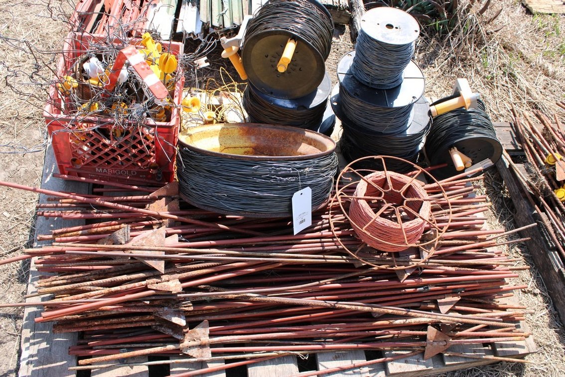 Electric Fence Corner Insulators