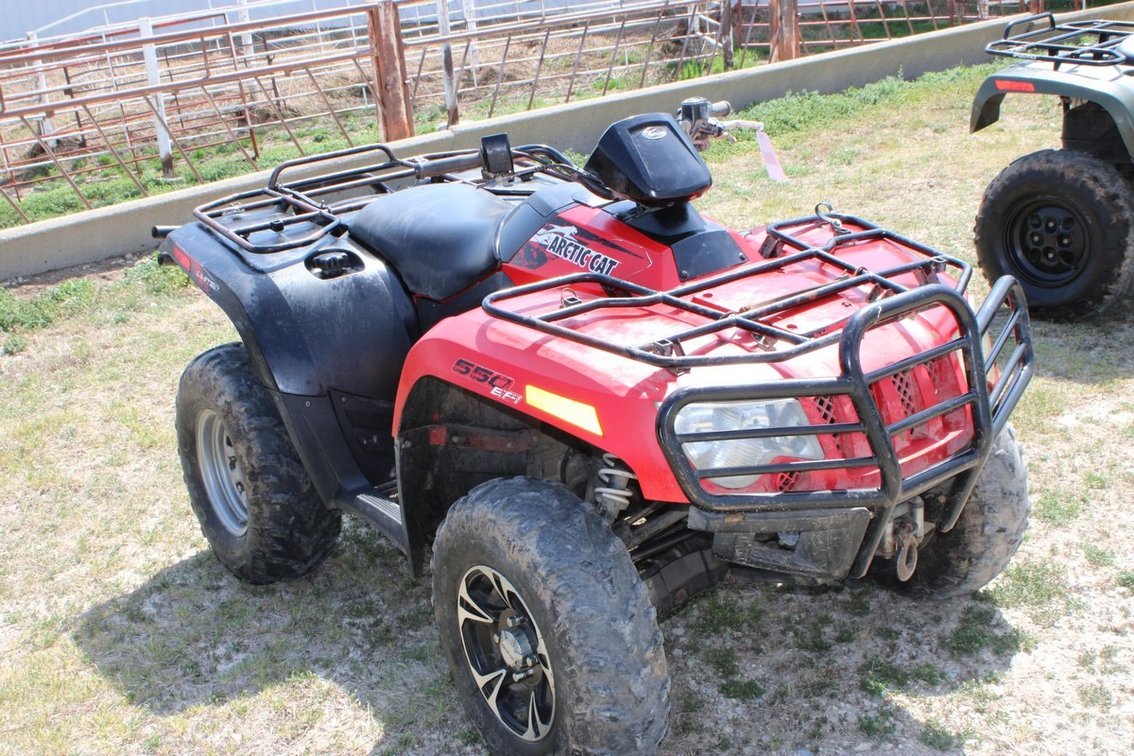 2014 Arctic Cat 550 ATV