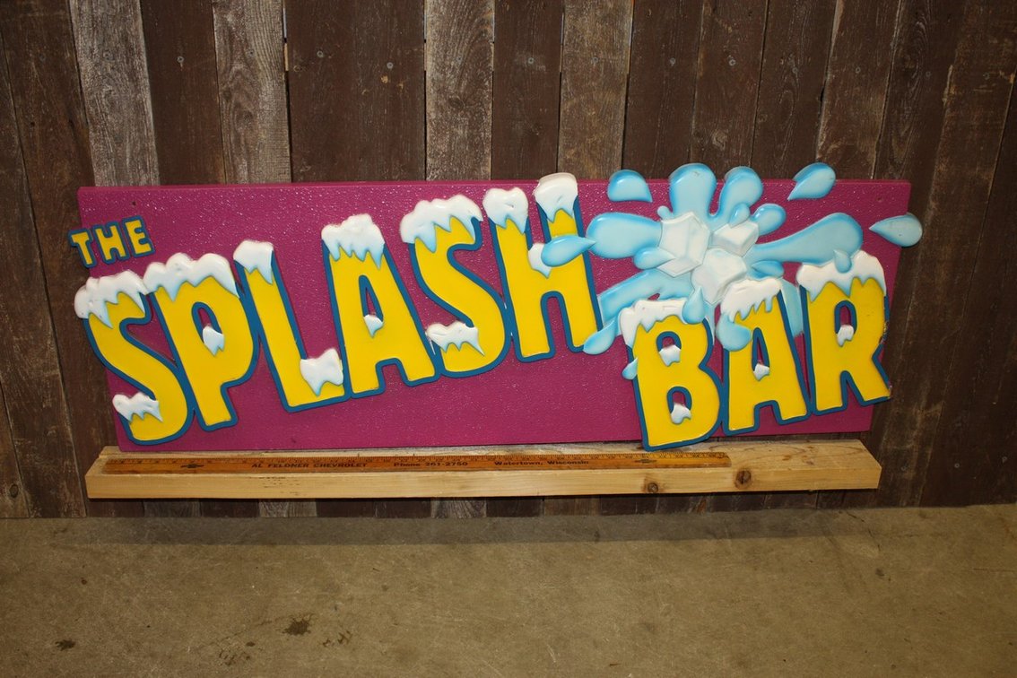VINTAGE THE SPLASH BAR 3D BAR OR ESTABLISHMENT SIGN 48” BY 18”