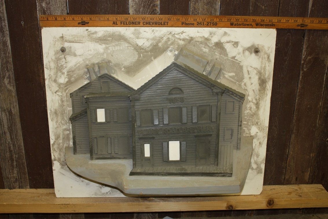 RARE PROTOTYPE ICE HOUSE PLANK ROAD BREWERY DISPLAY MOLD