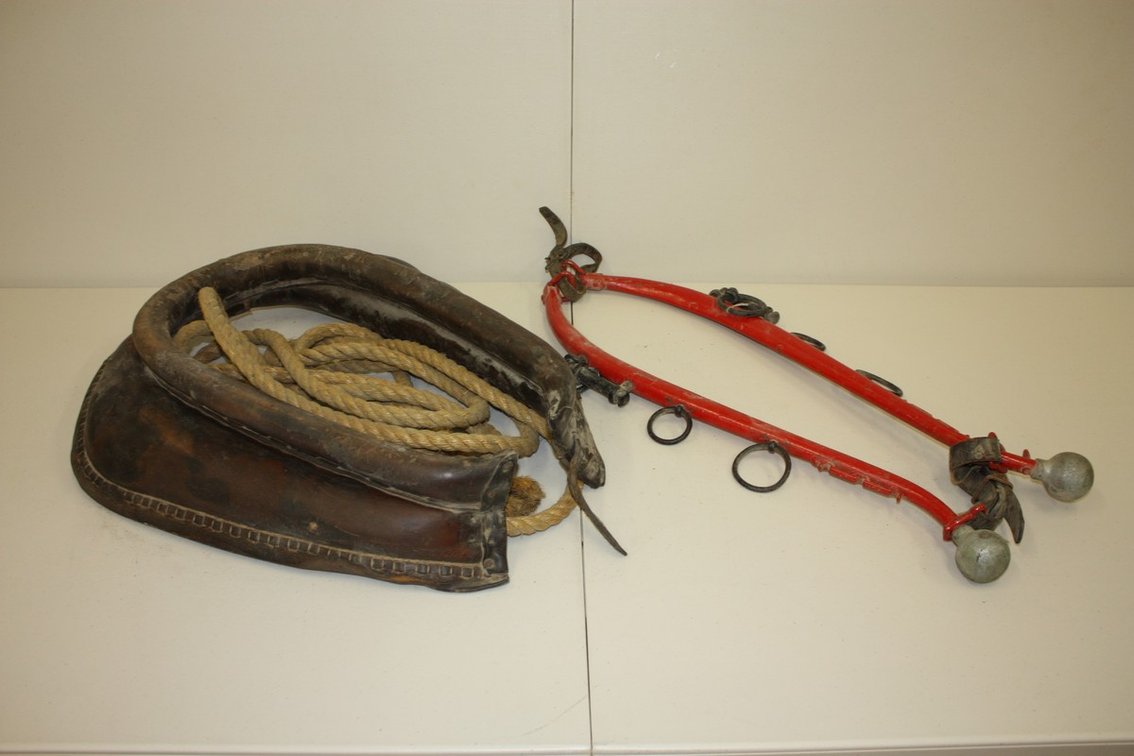 ANTIQUE LEATHER HORSE HARNESS WITH METAL HANES AND ROPE