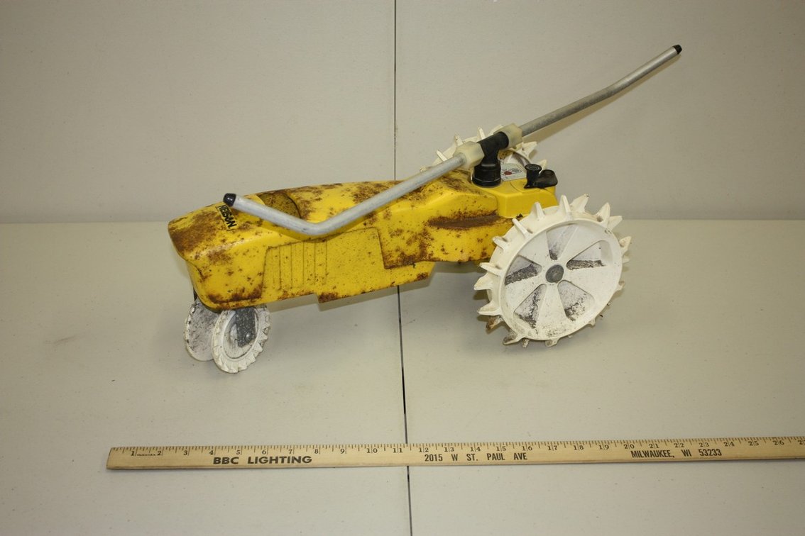 VINTAGE NELSON RAIN TRACTOR CAST IRON SELF-PROPELLED TRAVELING WATER SPRINKLER #2