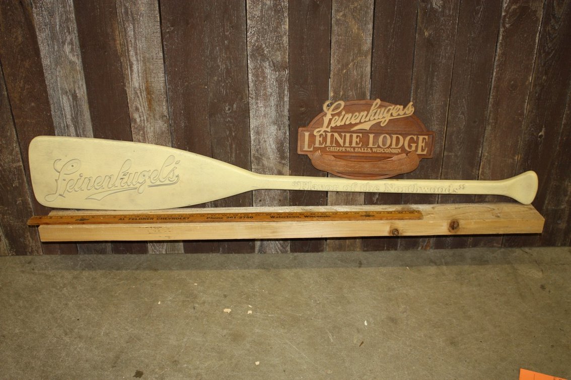 RARE VINTAGE LEINENKUGELS FLAVOR OF THE NORTHWOODS PROTOYPE PADDLE AND LEINIE LODGE ADVERTISING BEER SIGN
