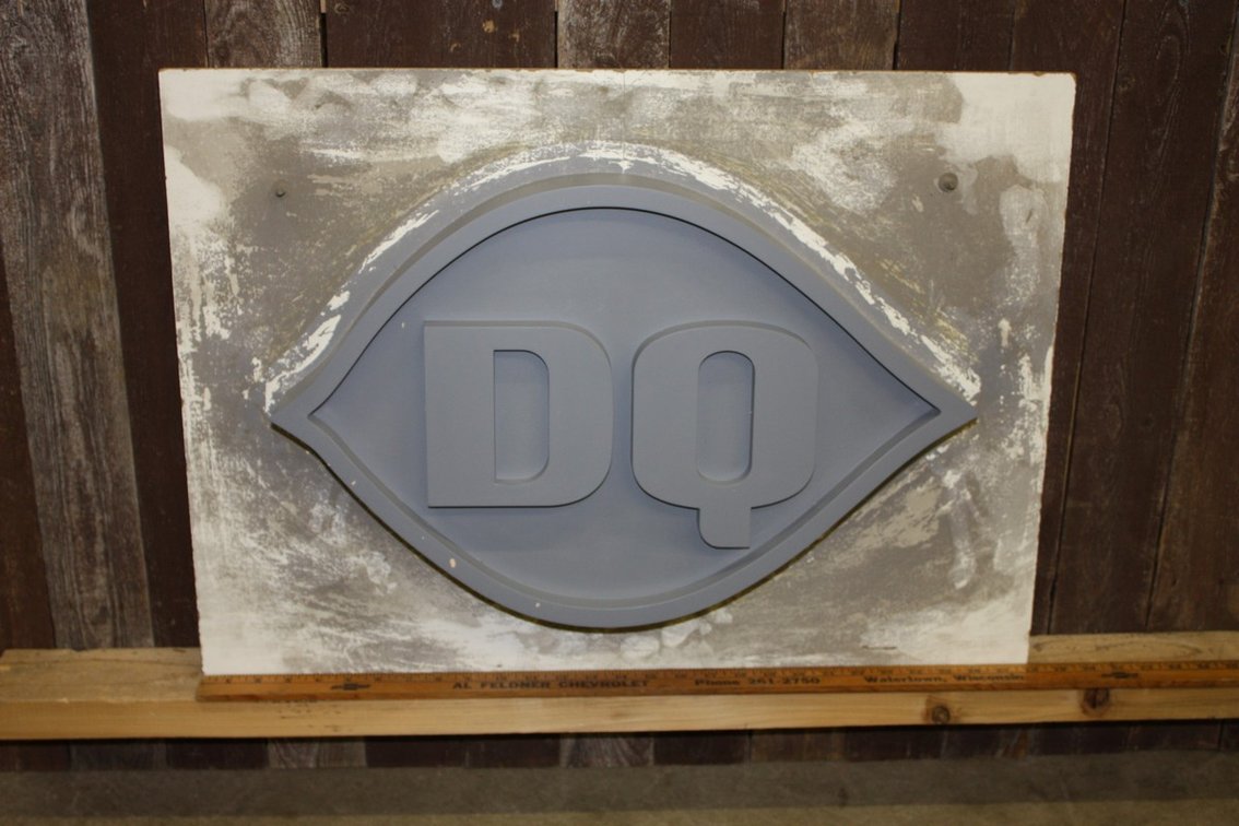 RARE DAIRY QUEEN ORIGINAL ADVERTISING SIGN PROTOTYPE MOLD, MUST SEE! 28” BY 20”