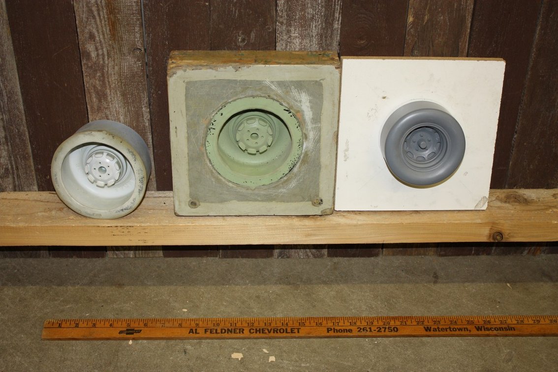 PAIR OF TWO VINTAGE GOODYEAR EAGLE SAMPLE PROTOYPE TIRE MOLDS 9” BY 9”