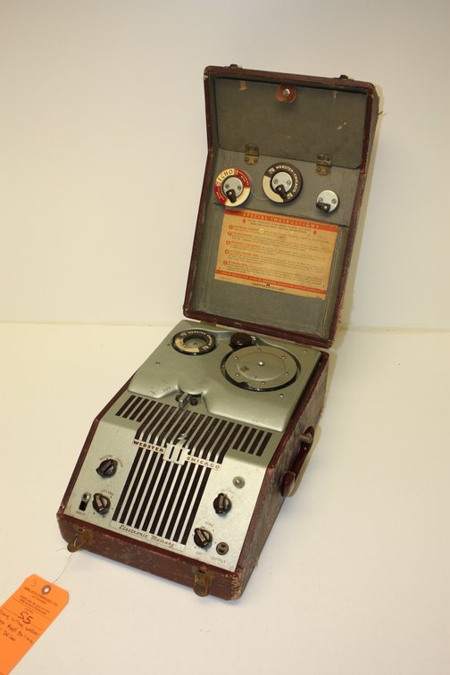 SCARCE VINTAGE WEBSTER CHICAGO MODEL 80-1 WIRE RECORDER IN CASE