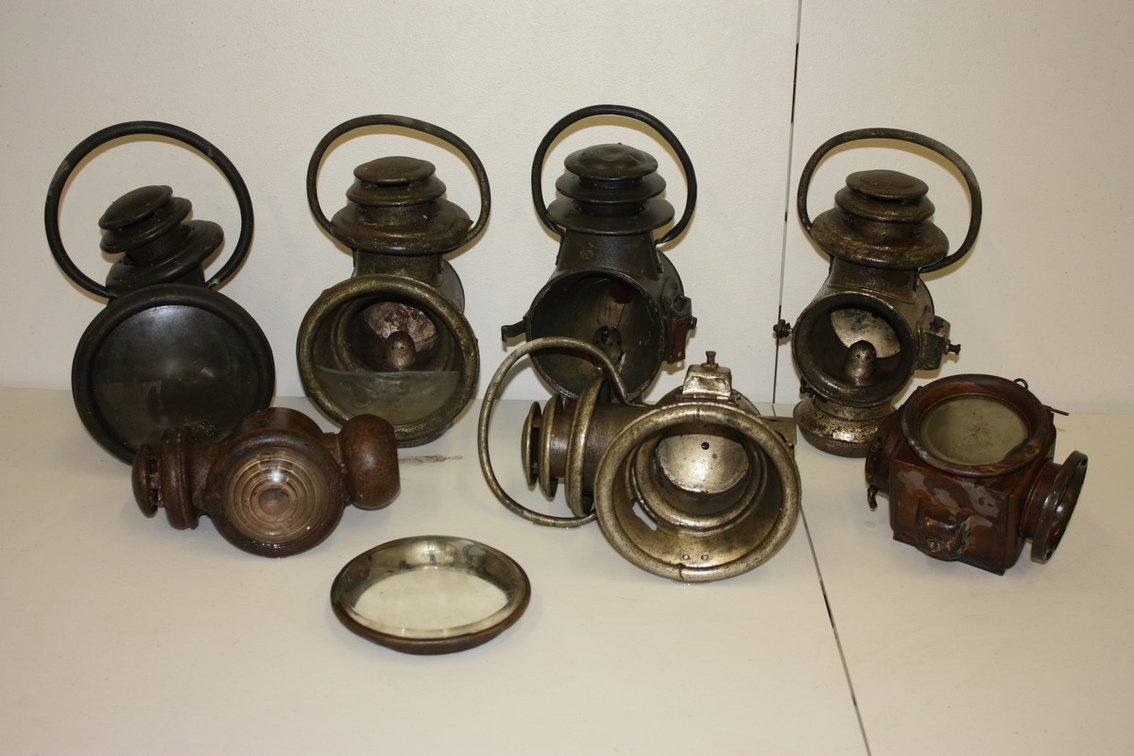 Early Antique Brass Era Car and Stagecoach Lights Count of 8