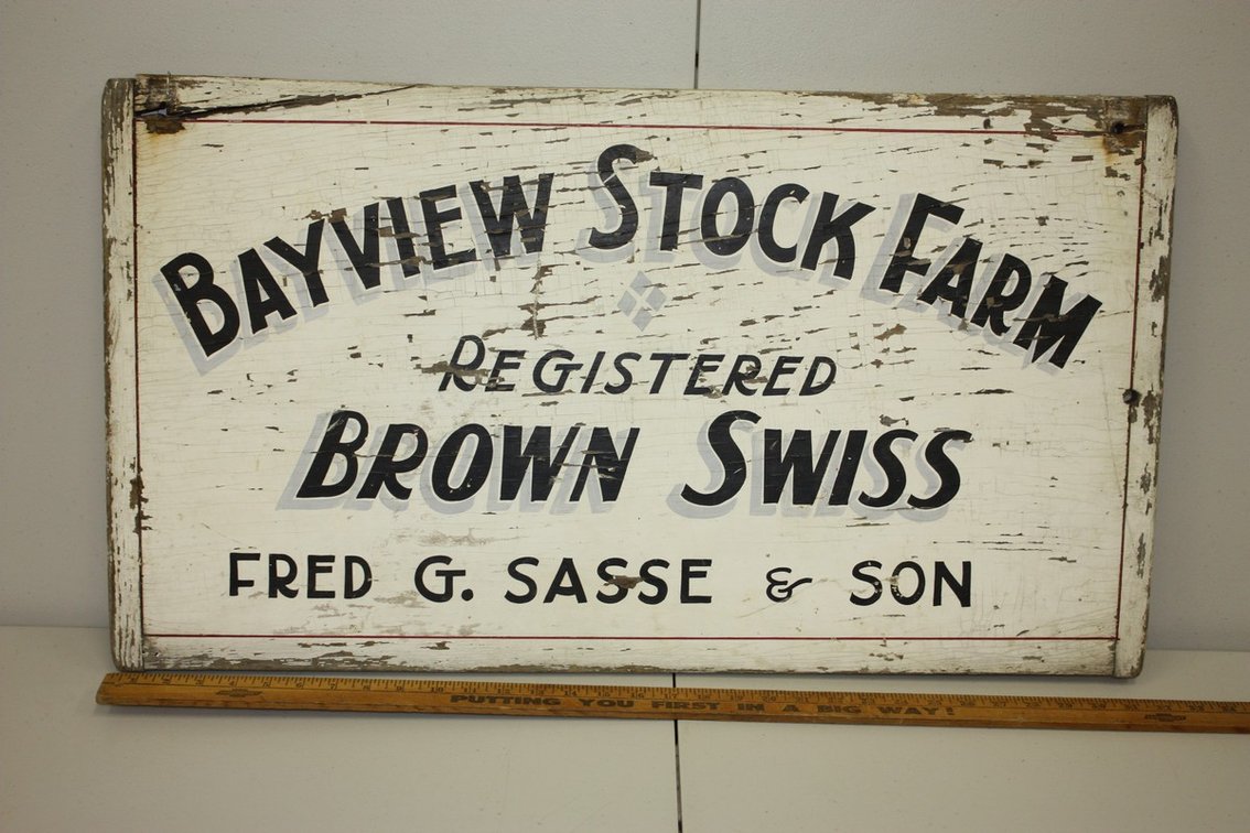Antique Bayview Stock Farm Registered Brown Swiss Agricultural Dairy Wooden Sign