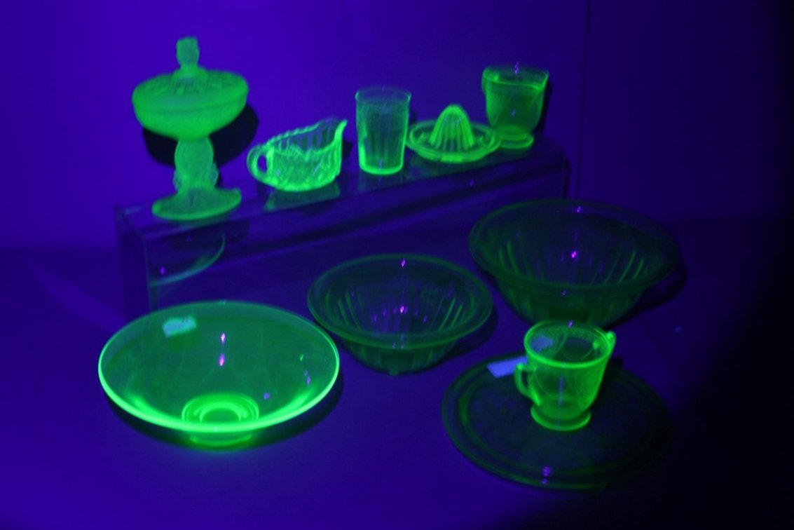 Large Lot of Vintage Uranium Glass, Nesting Bowls, Display Dish, Juicer, Cups, and More