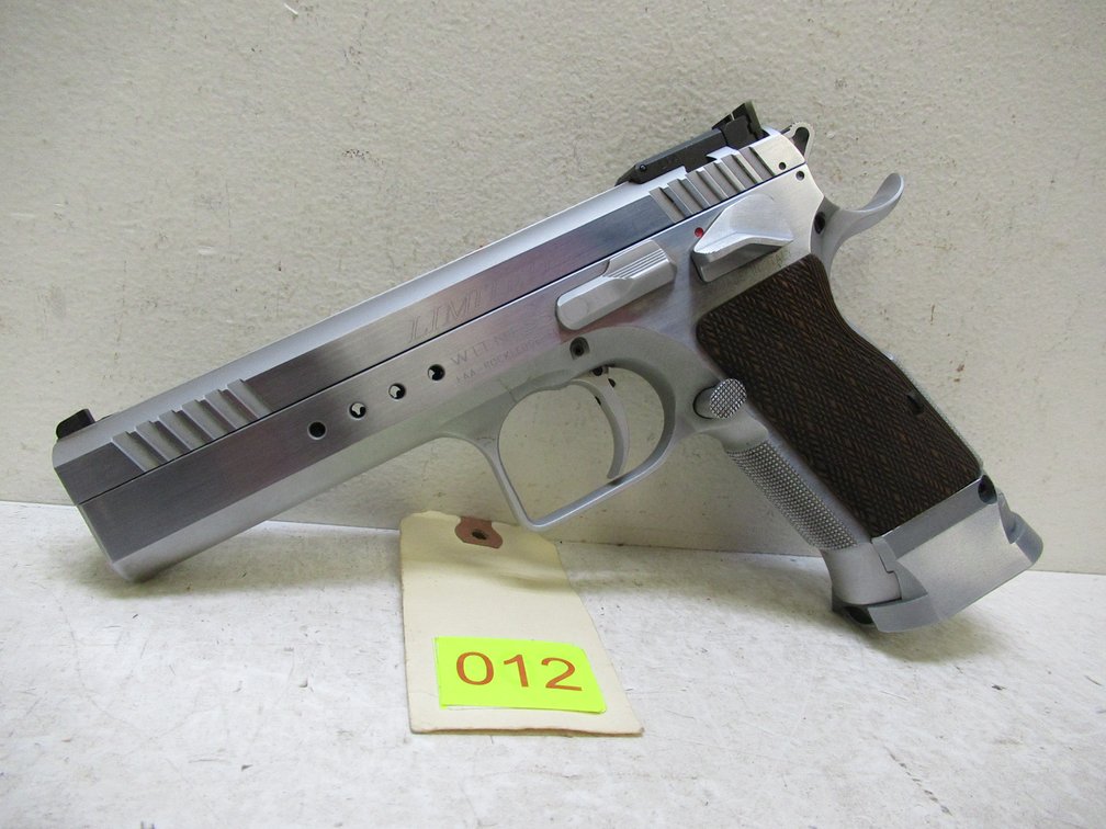 Image for Gun Auction #217 GUNS, GUN ACCESSORIES, AMMO CONSIGNMENT