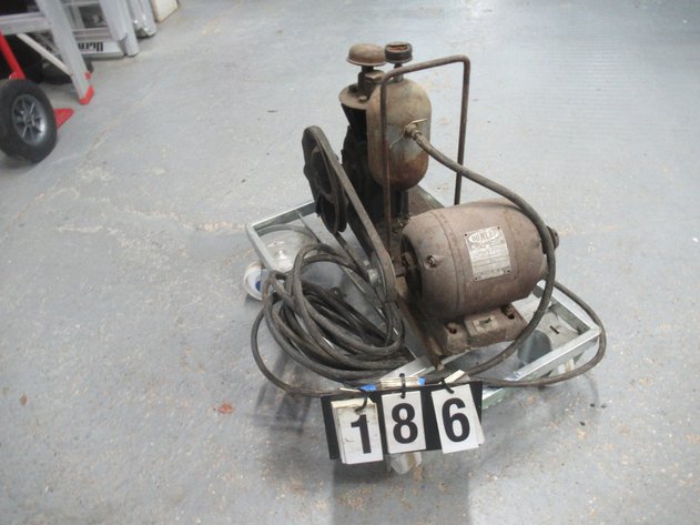 Image for Lot 186