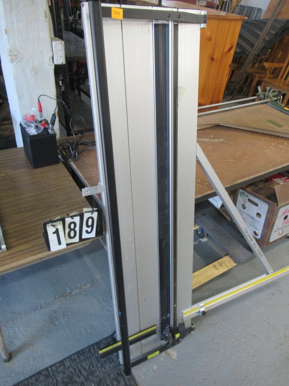 Lot 189
