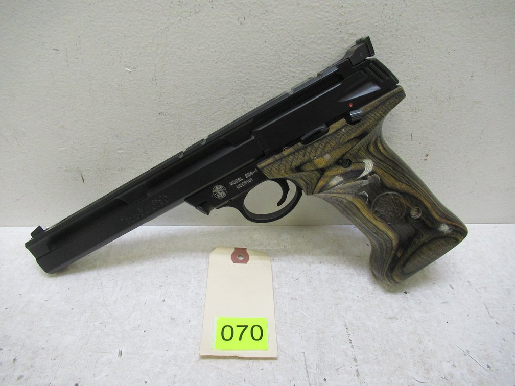 Smith & Wesson 22A-1 Target 22LR