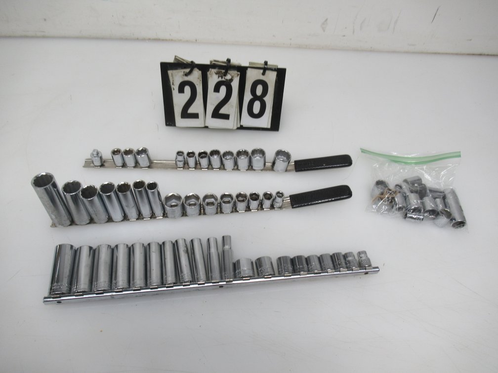 Lot 228