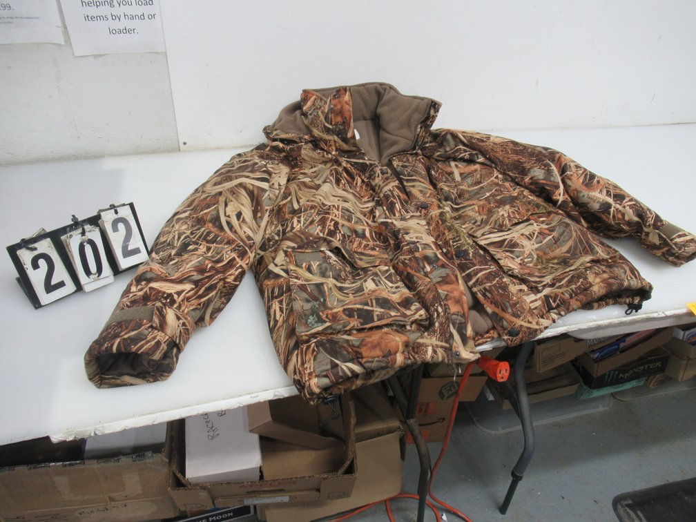 Lot 202