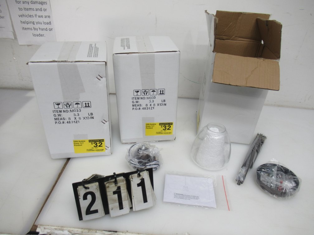 Lot 211