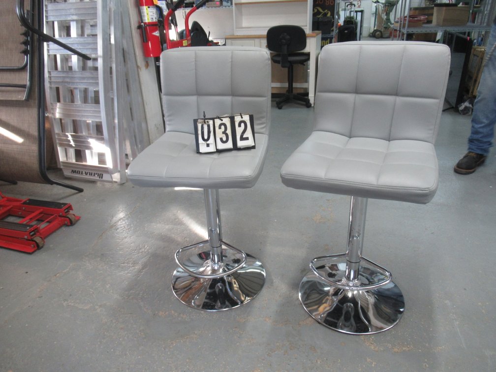 Lot 32
