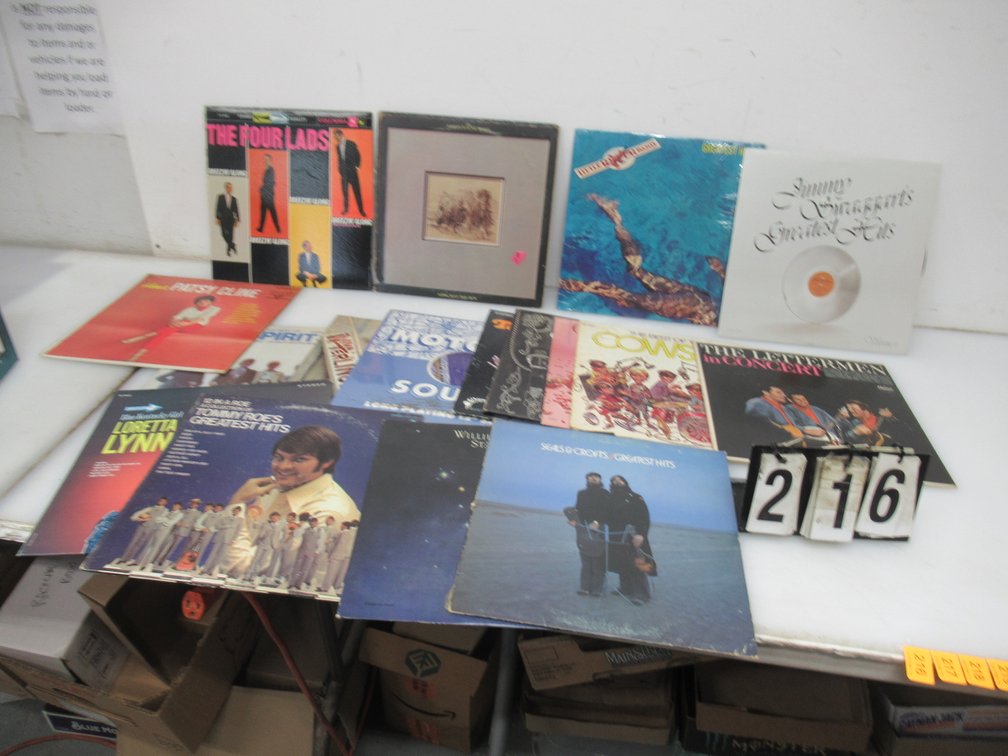 Lot 216