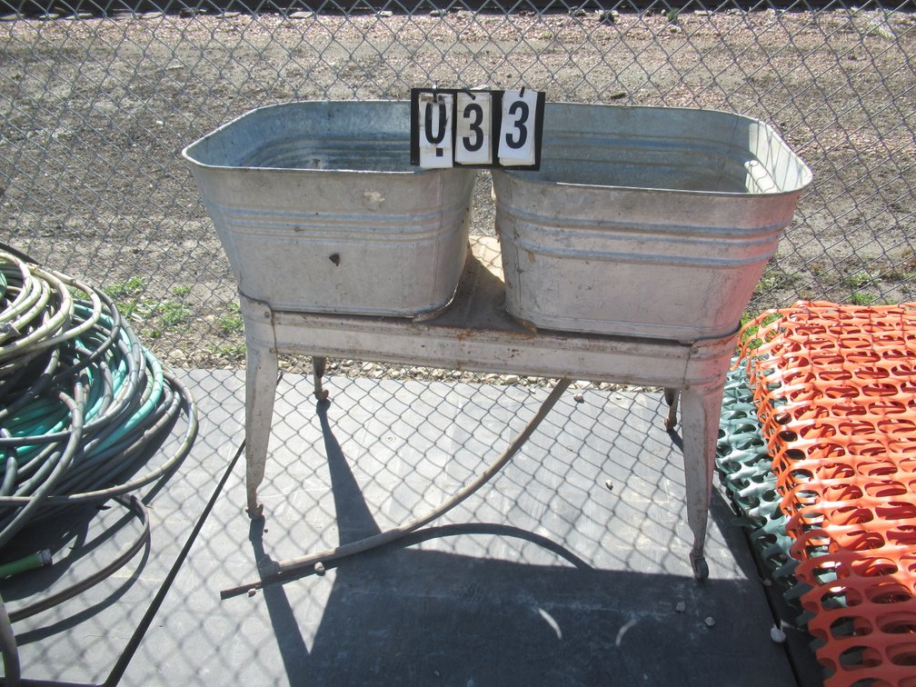 Lot 33